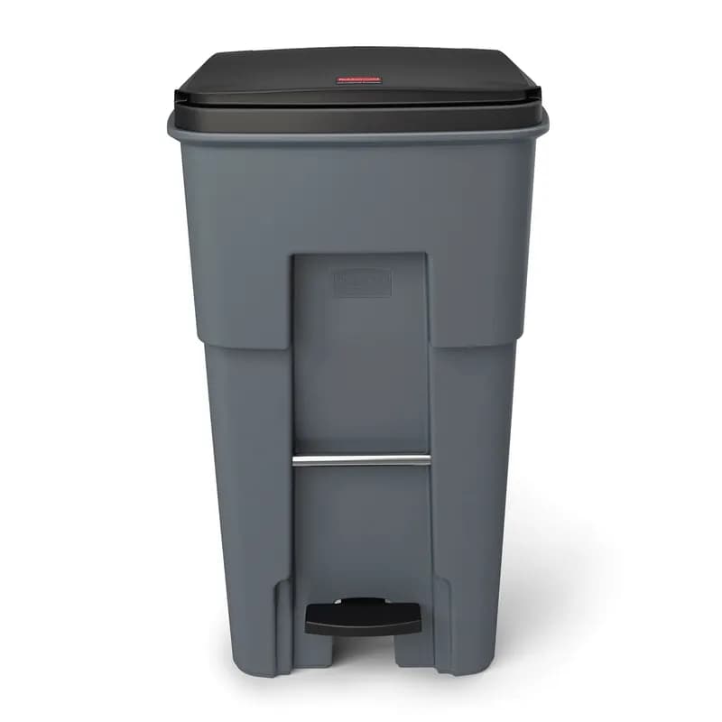 Brute® Trash Can 32.33X25.33X44.74 IN 65 GAL Gray Resin 1/Each