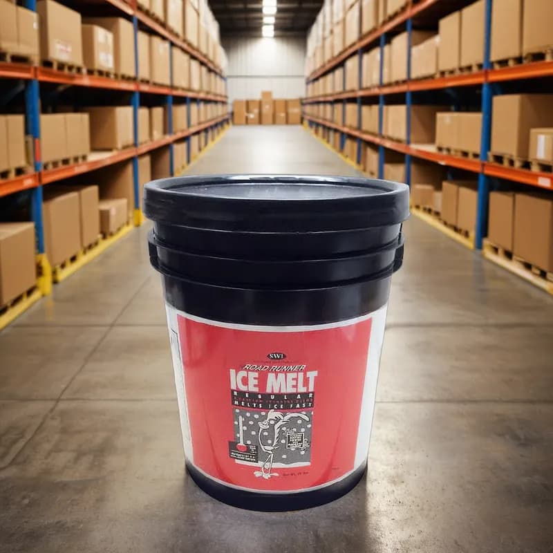 Road Runner Ice Melt 50 LB Magnesium Chloride Pail 42/Pallet