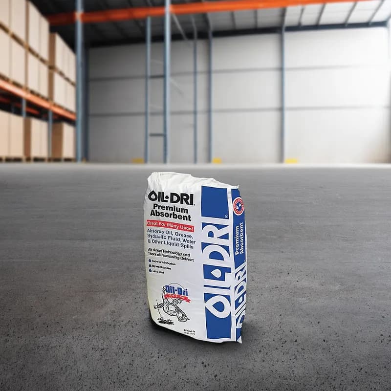 Oil-Dri Premium Absorbent 40 QT 45 LB Low Density 50 Count/Pallet