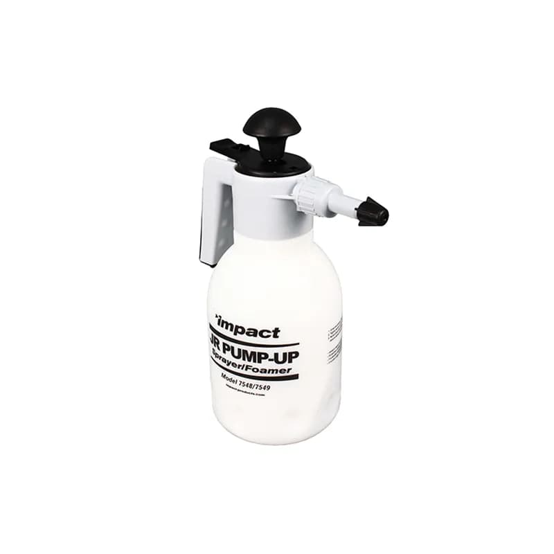 Impact® JR Pump Sprayer 48 OZ Black White 1/Each