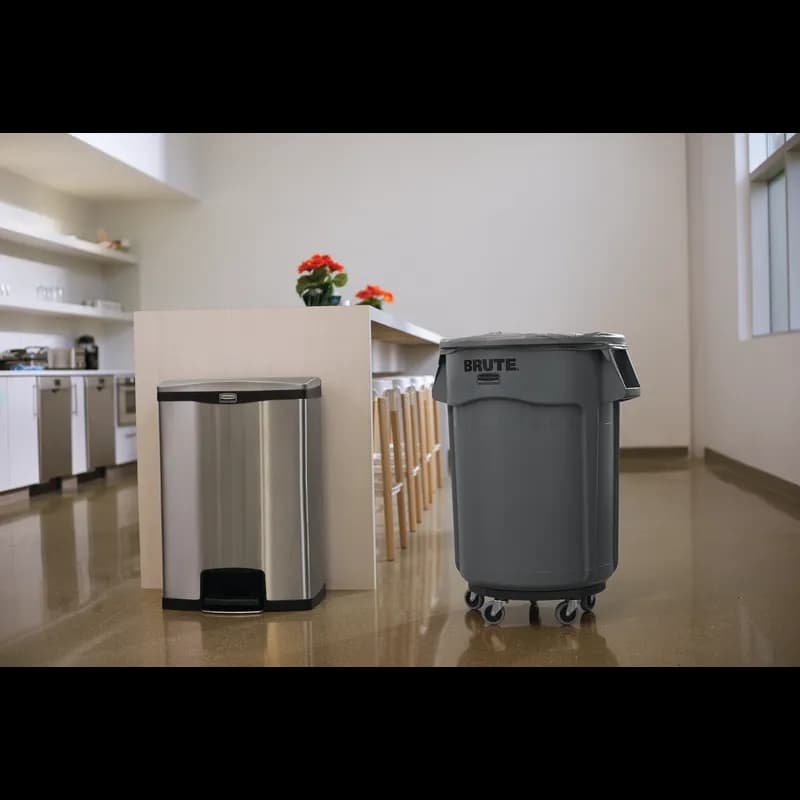 Brute® 1-Stream Trash Can 28.03X24.09X31.3 IN 44 GAL Blue Resin Vented Food Safe 1/Each