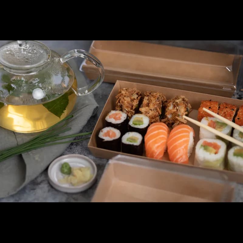 Sushi Take-Out Box With PET Lid 8.66X5.3X1 IN PE Coated Paper Kraft 50 Count/Pack 6 Packs/Case 300 Count/Case