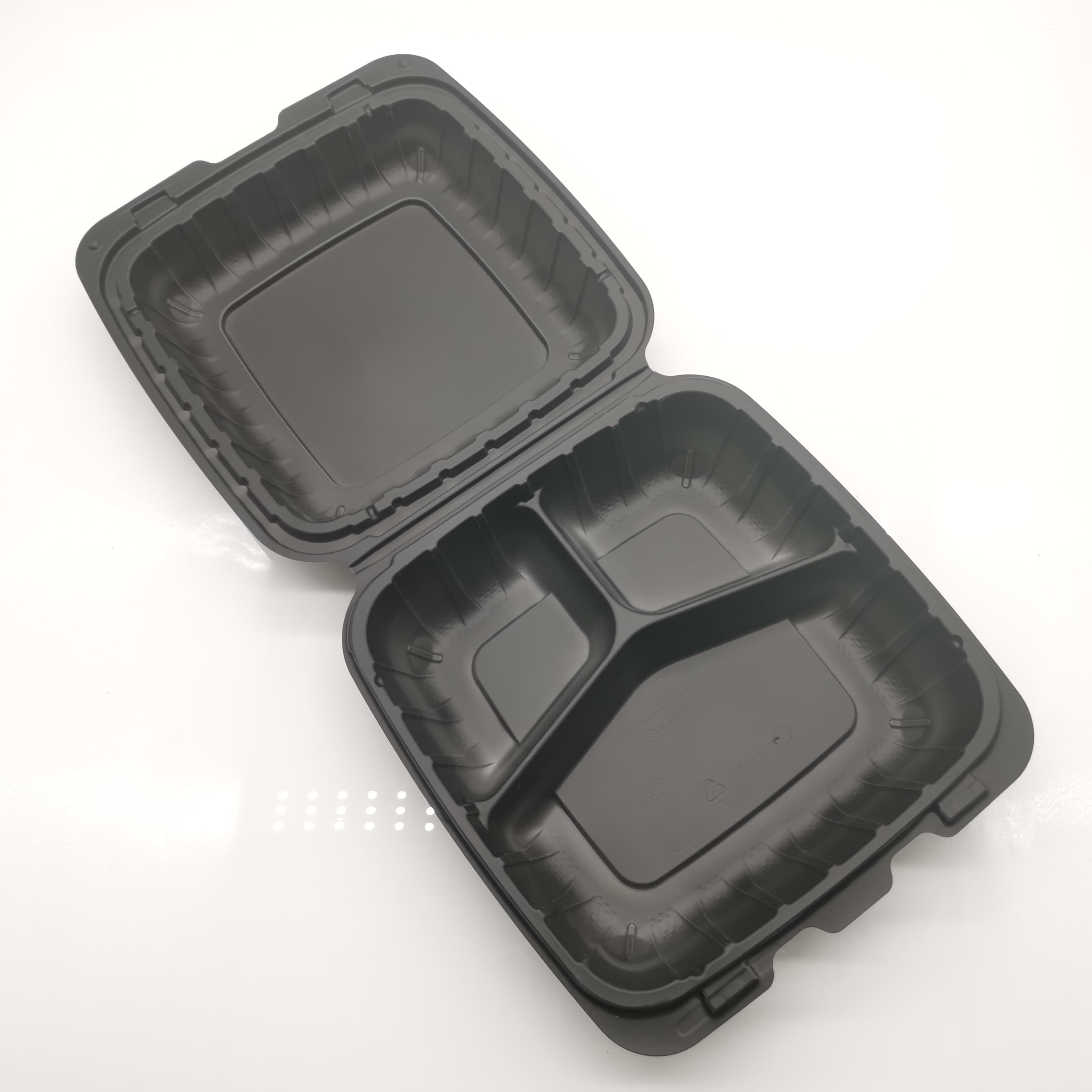 Victoria Bay Take-Out Container Hinged 8X8X3 IN 3 Compartment MFPP Black Square Vented 200/Case