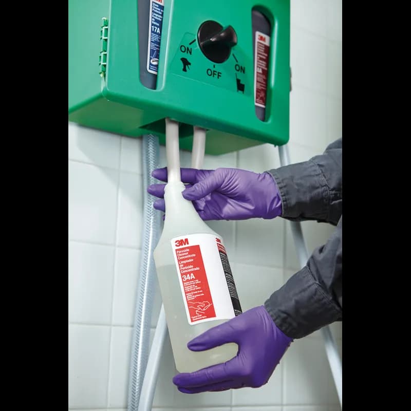 3M™ 6A Floor Stripper 0.5 GAL Concentrate 4/Case