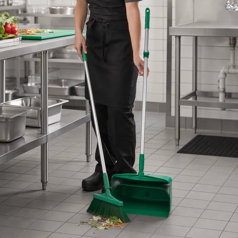 Vikan® Lobby Dust Pan 14.6X7.1X47.5 IN Green PP Anodized Aluminum 1/Each
