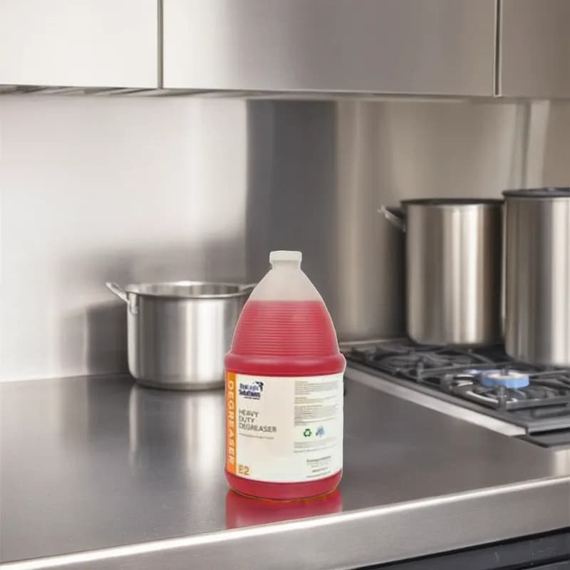 EcoLogic Solutions Citrus Scent Degreaser 1 GAL Multi Surface Heavy Duty Alkaline Concentrate 2/Case