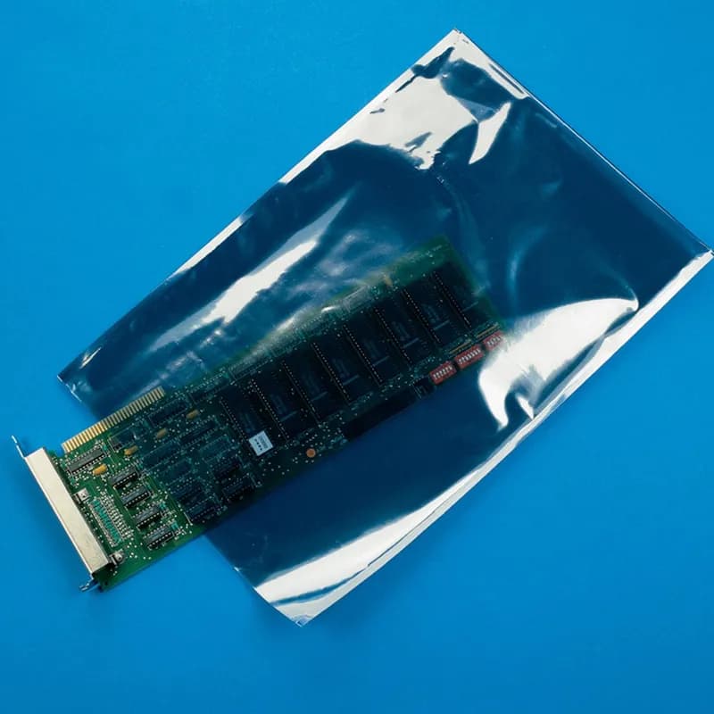 StratoGrey™ Shielding Bag 4X6 IN Translucent PC With Heat Seal Closure Buried Metal Construction Anti-Static Flat 1000/Case