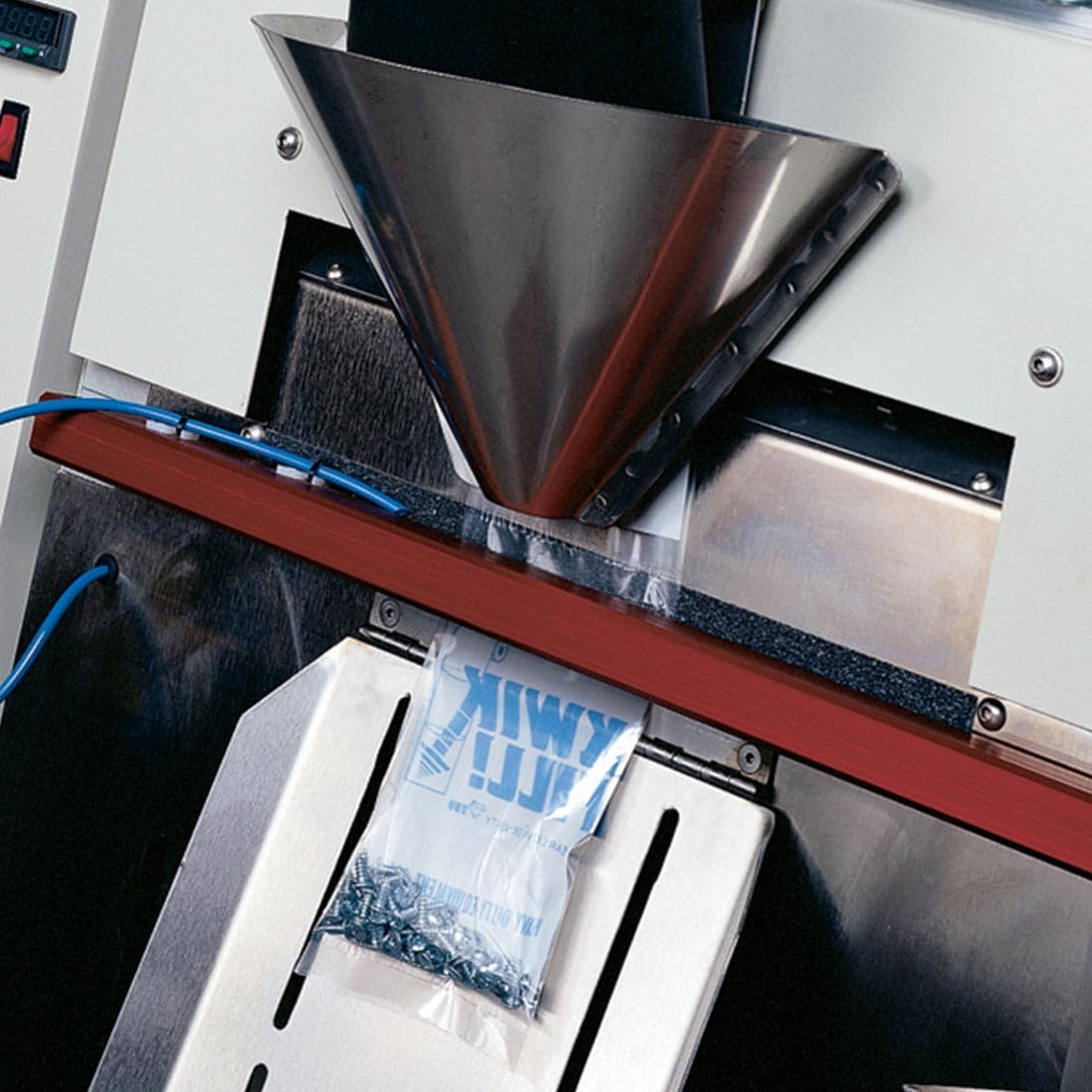 Kwik-Fill® Bag 10X12 IN Linear Low-Density Polyethylene (LLDPE) 1.4MIL Standard Clear Preopened 1/Roll