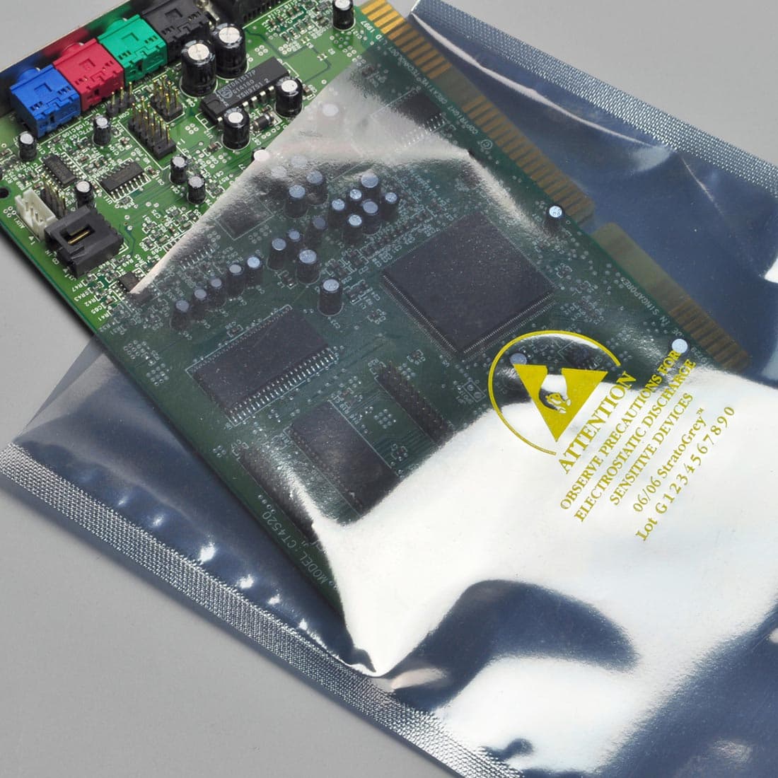 StratoGrey™ Shielding Bag 7X15 IN Translucent PC With Heat Seal Closure Buried Metal Construction Anti-Static Flat 1000/Case