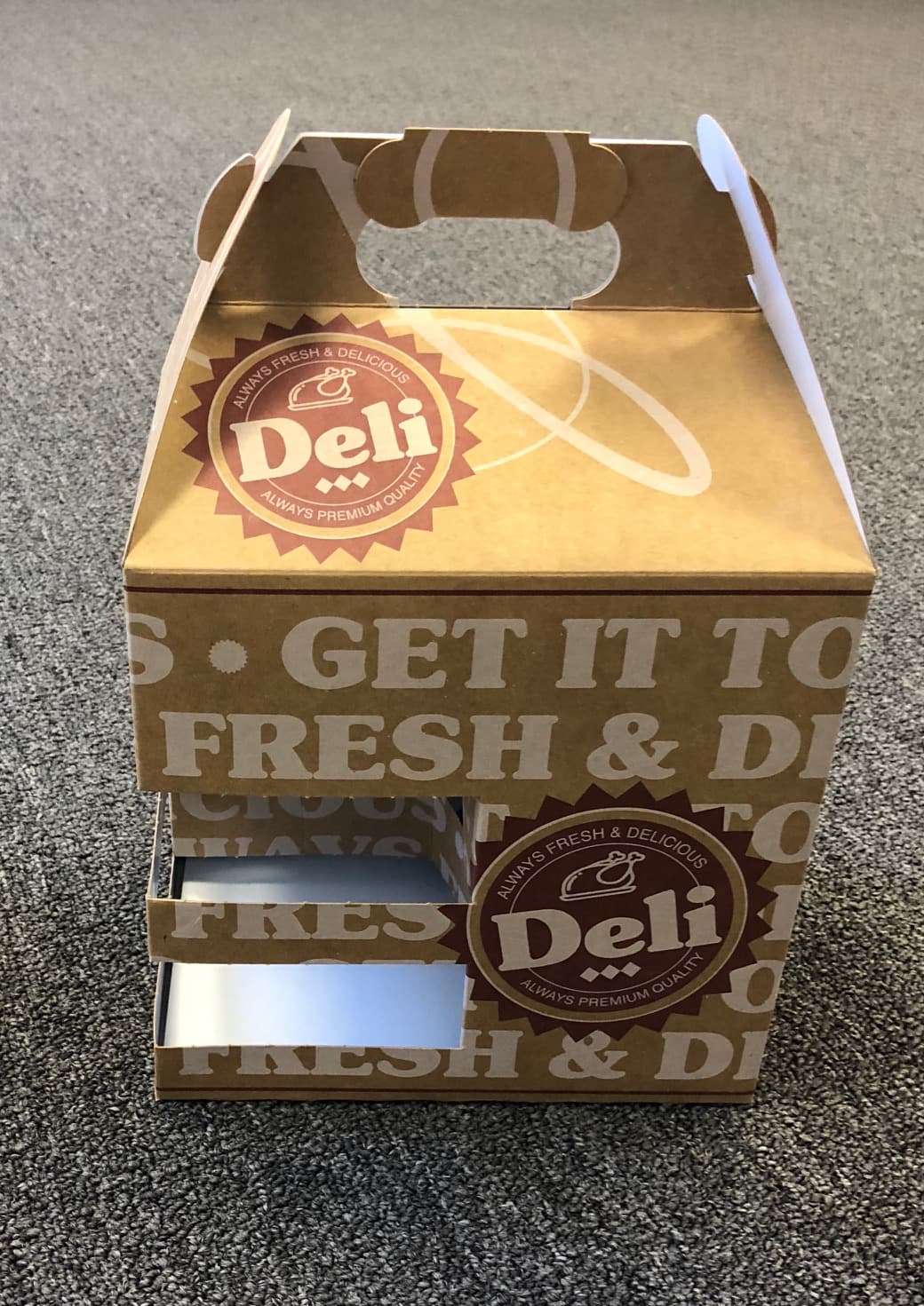 Chicken Barn & Lunch Box Family Size 8X6X8 IN Paperboard Deli Print 100/Case