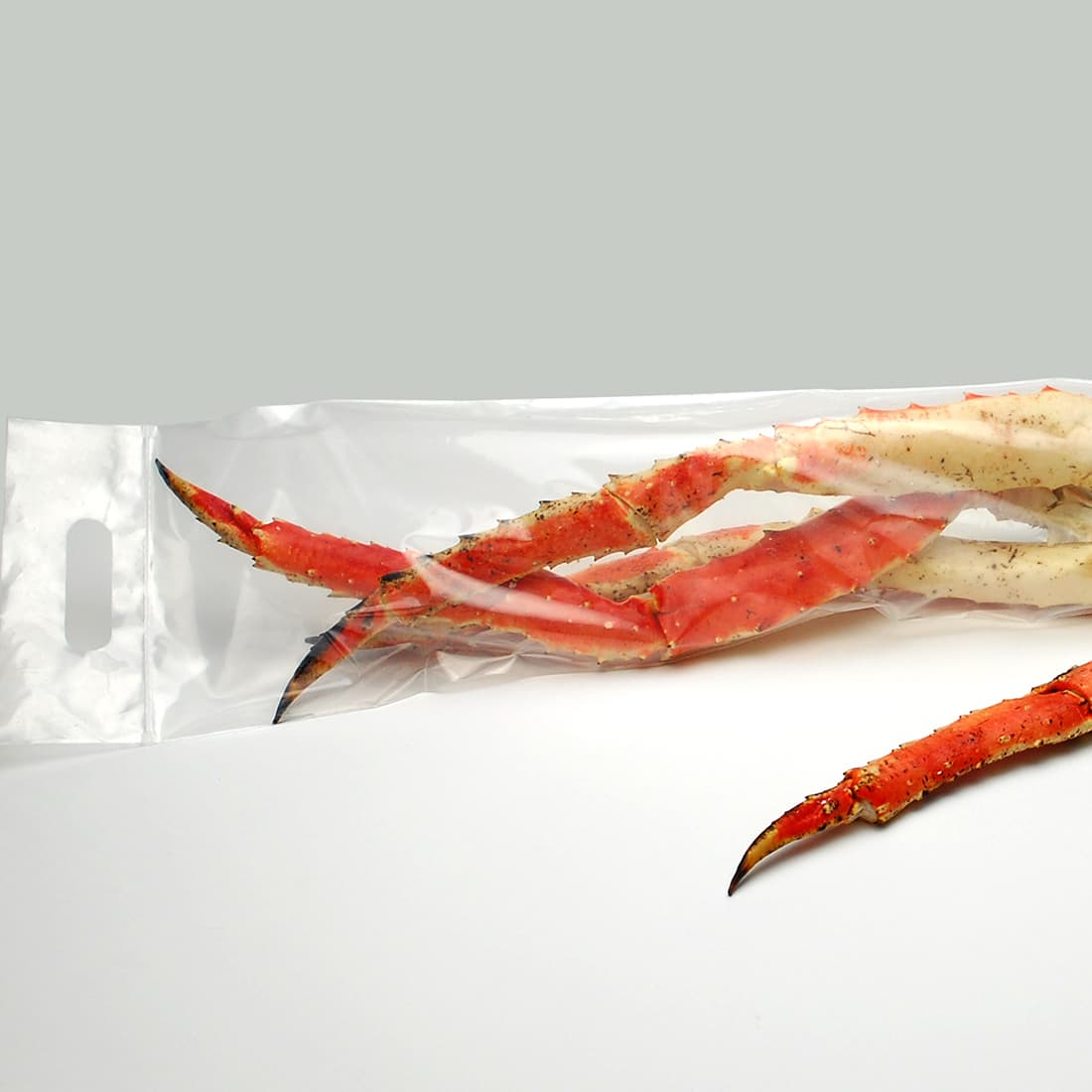 Crab Leg Bag 7X25 IN LDPE 3.5MIL Clear With Die Cut Handle Zip Seal Closure FDA Compliant Reclosable 250/Case